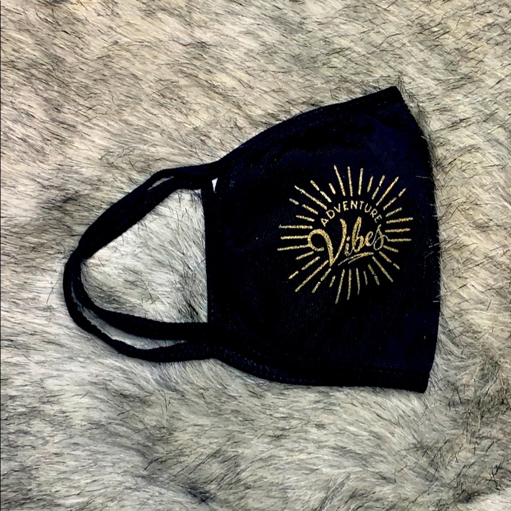 Face Mask w/ Filter Pocket - Adventure Vibes